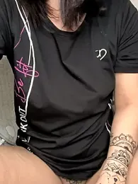 Linalicious — Stripchat stream photo (Mar 2026)