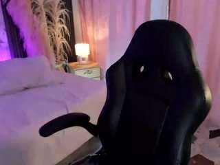 angeeldoll — Camsoda stream photo (Aug 2026)