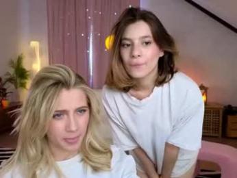 pinkadele — Chaturbate stream photo (Jun 2026)