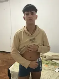 tailung228 — Stripchat stream photo (Jul 2026)
