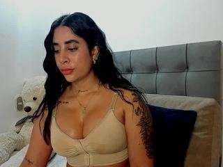 sophia-lopeez — Camsoda stream photo (Feb 2026)