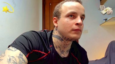 Layneinchains — Cam4 stream photo (Mar 2026)