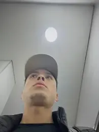 Eros_lee — modelo de webcam en línea en stripchat