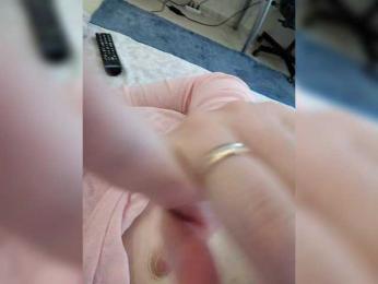 Angelia22 — modelo de webcam en línea en bongacams