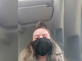 Angelia22 — modelo de webcam en línea en bongacams