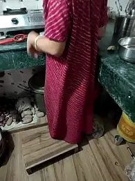 COUPLLE_VILLAGE — Stripchat stream photo (Apr 2026)