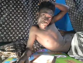 azomedo — Stripchat stream photo (Apr 2026)