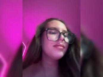 CrisKissa — Bongacams stream photo (Sep 2026)
