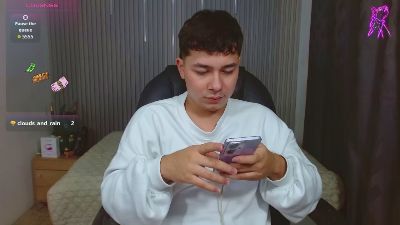 Julian_Smith21 — cam4