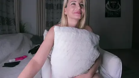 Lillianmonroe — Stripchat stream photo (Jul 2026)