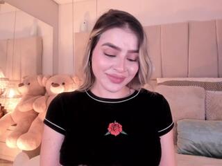 Mia Klein — Flirt4free stream photo (May 2026)
