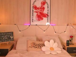 Mia Brooklyn — Flirt4free stream photo (Mar 2026)