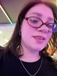 lucy-joy — modelo de webcam en línea en stripchat