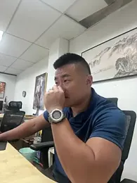 Cunzhangshibage02 — modelo de webcam en línea en stripchat