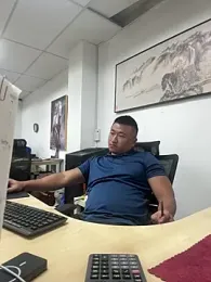 Cunzhangshibage02 — modelo de webcam en línea en stripchat