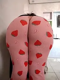 Dalou3a-69 — modelo de webcam en línea en stripchat