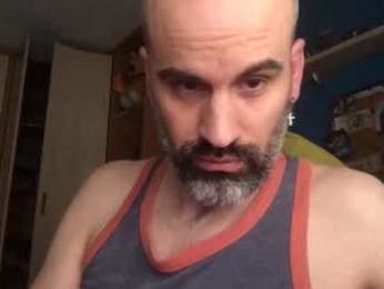 pollito1985 — modelo de webcam en línea en chaturbate