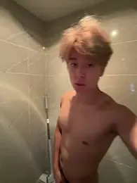 SYT_SSSS — Stripchat stream photo (Aug 2026)