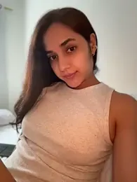__amcutefatima — modelo de webcam en línea en stripchat