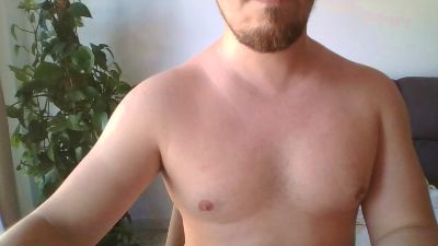 SilentDefender — modelo de webcam en línea en cam4