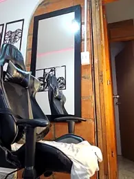 MIKE_KILIANjs — modelo de webcam en línea en stripchat