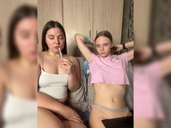 Ami-Alex — modelo de webcam en línea en bongacams