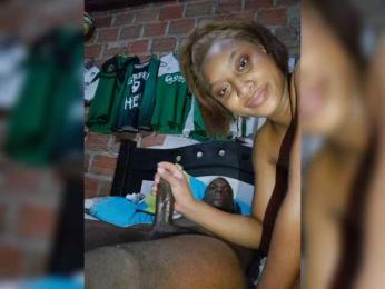 Adelehottman1 — Bongacams stream photo (Mar 2024)