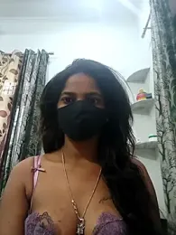 Itz_ishu — Stripchat stream photo (Apr 2026)