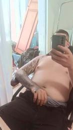 Youngkinkibear — Cam4 stream photo (May 2026)