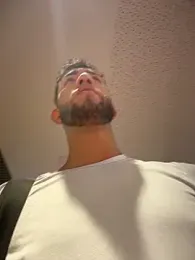 liam_bronw — Stripchat stream photo (Mar 2026)