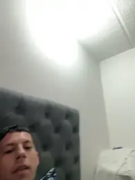Yeison_8012 — Stripchat stream photo (Mar 2026)