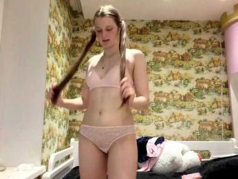 KiaraBasbas — modelo de webcam en línea en bongacams