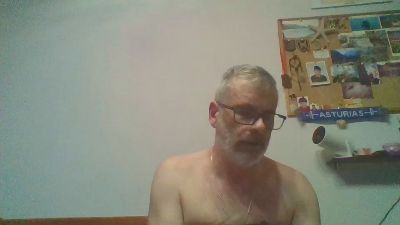 chicogijon40 — Cam4 stream photo (Feb 2026)
