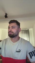 Chockfit — modelo de webcam en línea en cam4