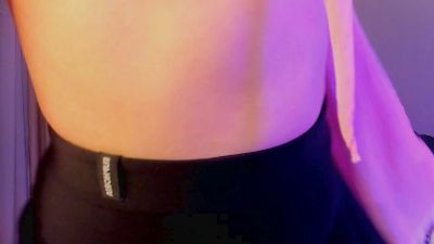 YungDowis — Cam4 stream photo (Apr 2026)