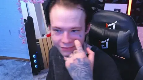 AdamKerek — Stripchat stream photo (May 2026)