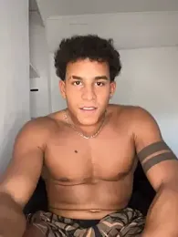 Biut_Bruschi1 — modelo de webcam en línea en stripchat