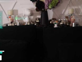 Taanni — modelo de webcam en línea en bongacams