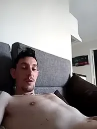 willouh-66 — Stripchat stream photo (May 2026)
