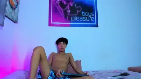 Pleasure_boys_hot — Stripchat stream photo (Apr 2026)