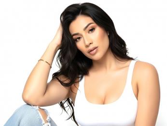 ManuelaGarci — modelo de webcam en línea en livejasmin