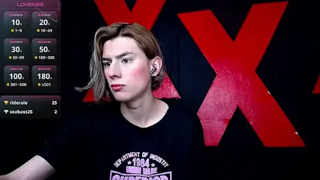 AlanFox1 — Stripchat stream photo (Apr 2026)