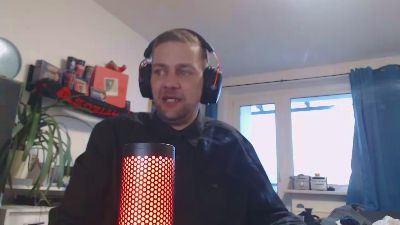 Lienlingsidiot — Cam4 stream photo (Apr 2026)