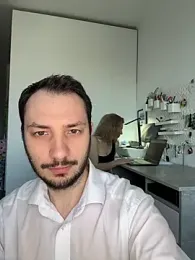 Lovebackground — modelo de webcam en línea en stripchat