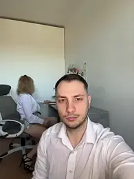 Lovebackground — modelo de webcam en línea en stripchat