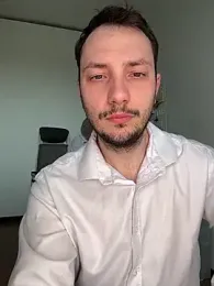 Lovebackground — modelo de webcam en línea en stripchat