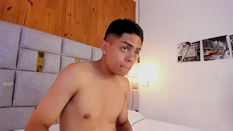 santy_emily — Stripchat stream photo (Jun 2025)