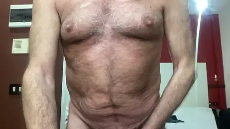 henrybull007 — Stripchat stream photo (May 2026)