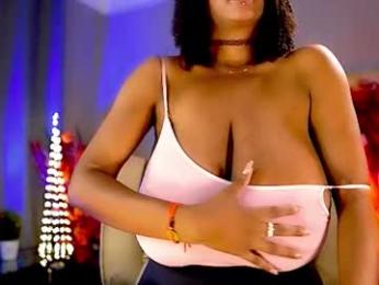 mariicha — Chaturbate stream photo (Mar 2026)