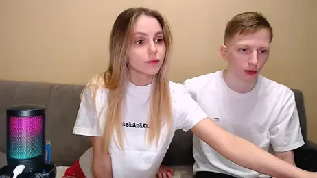 juliaanddima — Stripchat stream photo (Mar 2026)